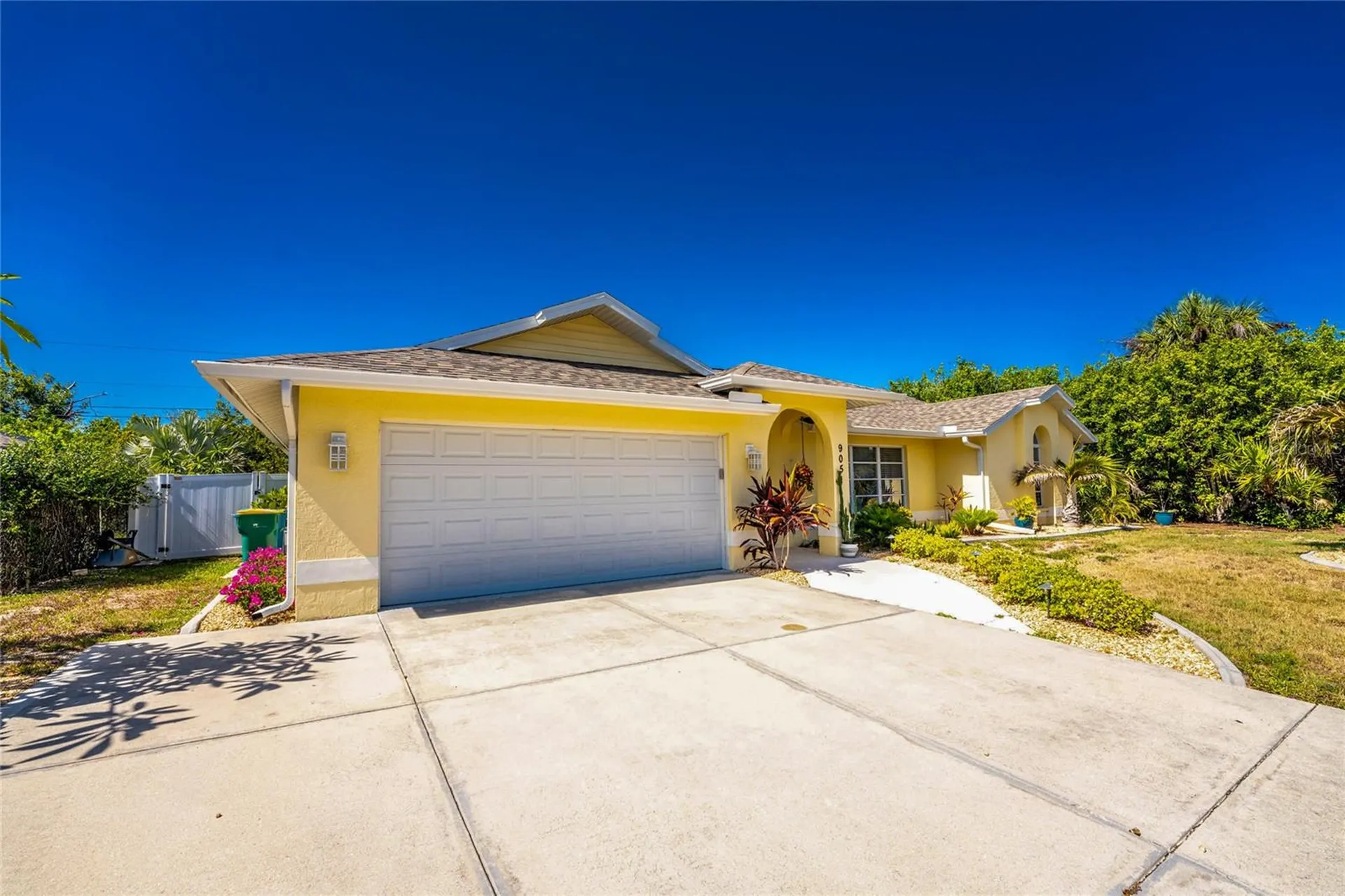 9051 Big Star Avenue Englewood FL 34224