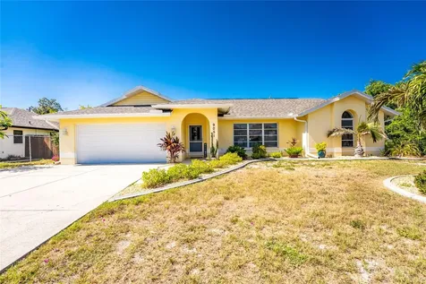 9051 Big Star Avenue Englewood FL 34224