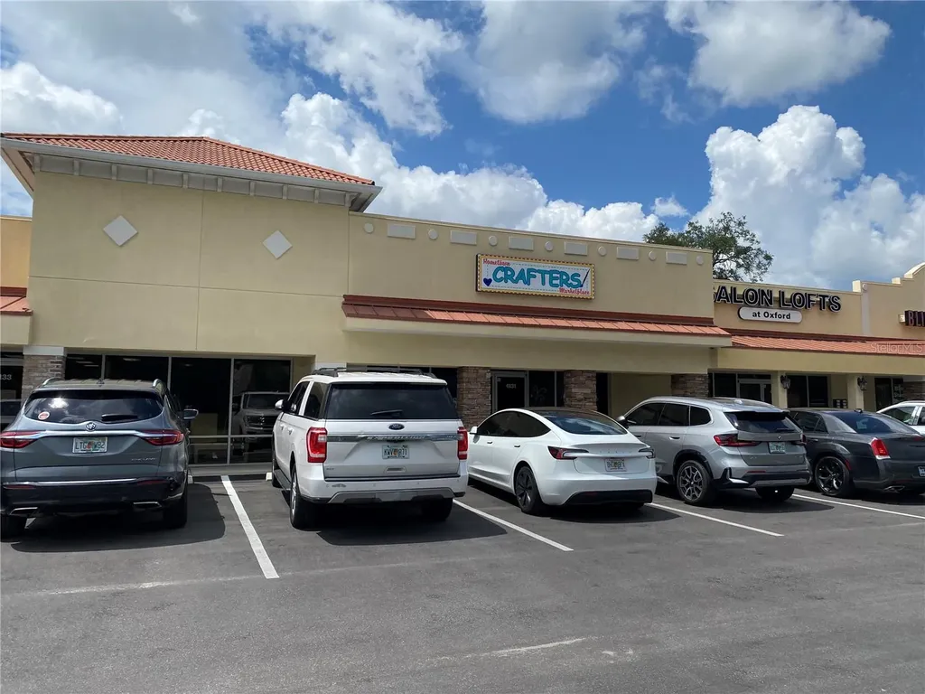 4131 County Road 106 Oxford FL 34484