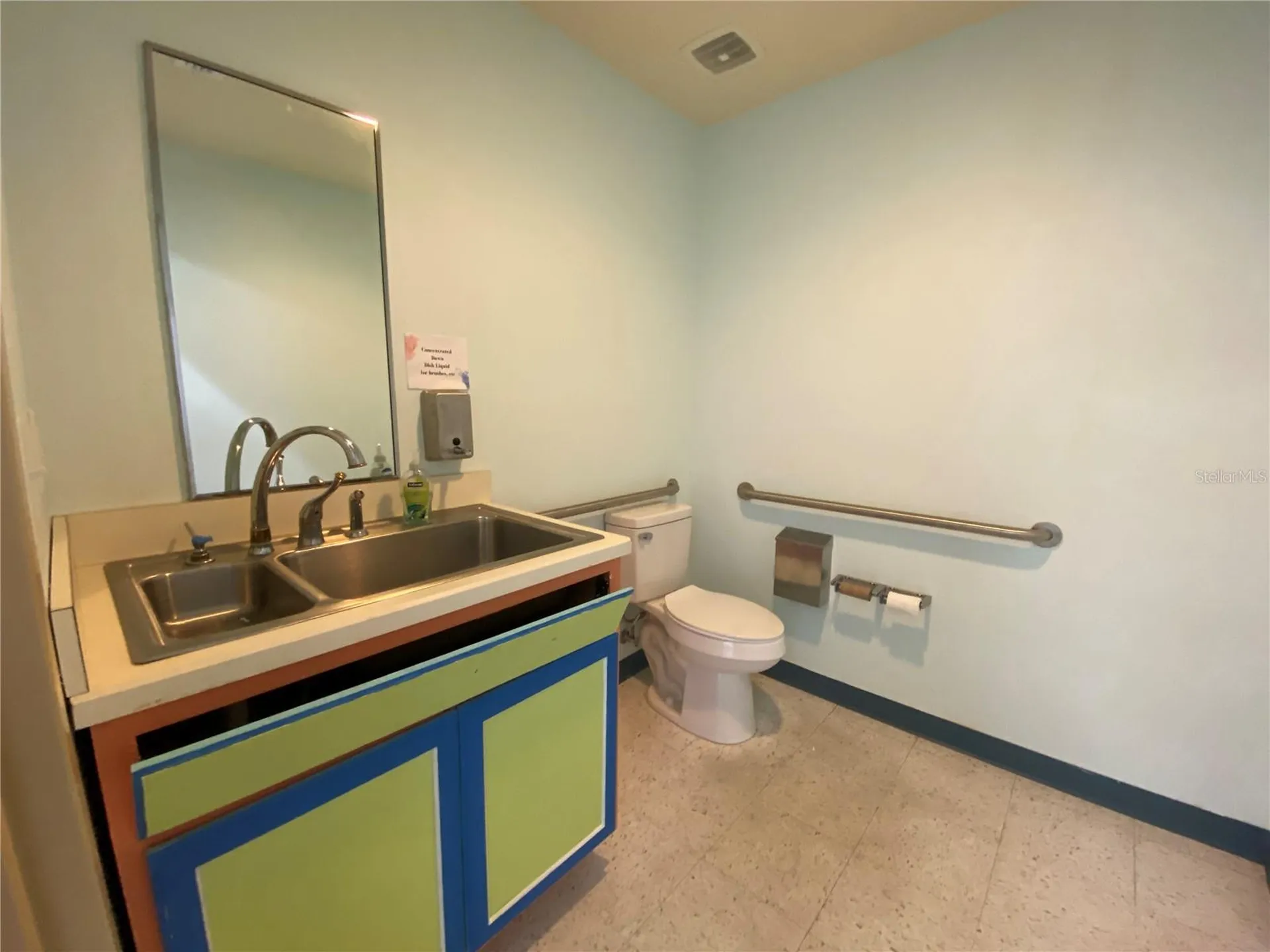 4131 County Road 106 Oxford FL 34484