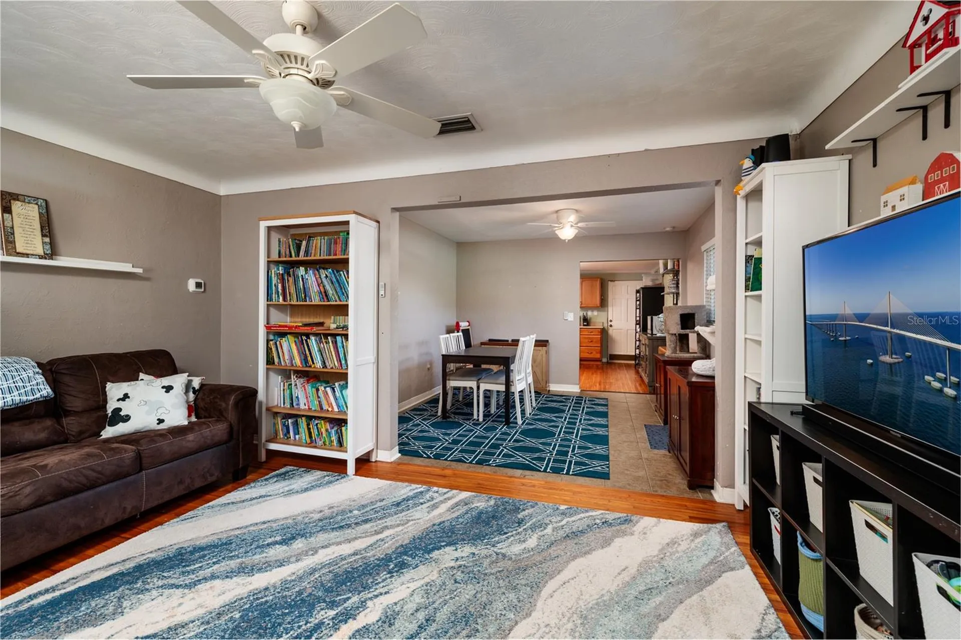 4939 Dr Martin Luther King Jr Street N St Petersburg FL 33703