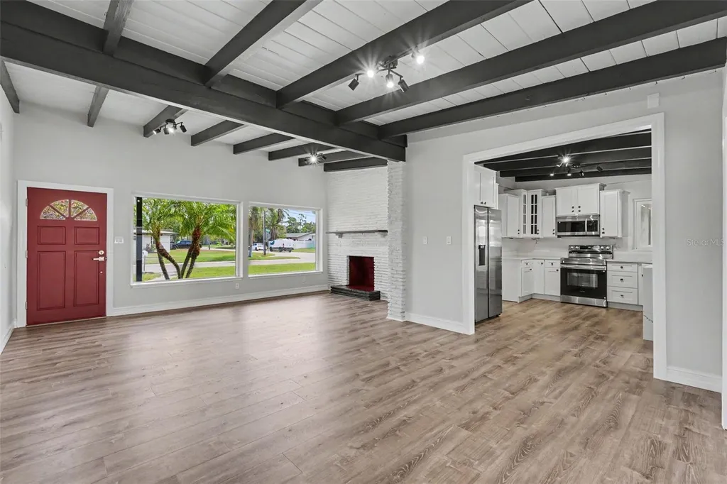 63 Palm Boulevard Dunedin FL 34698