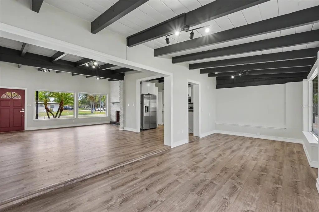 63 Palm Boulevard Dunedin FL 34698