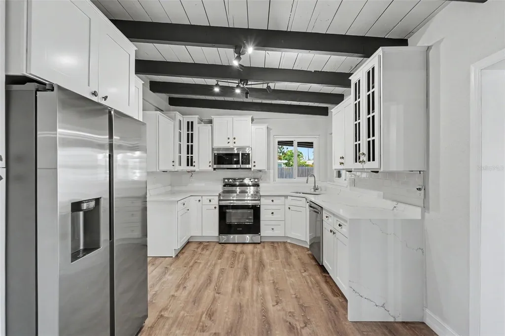 63 Palm Boulevard Dunedin FL 34698