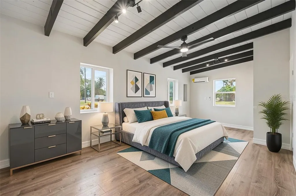 63 Palm Boulevard Dunedin FL 34698