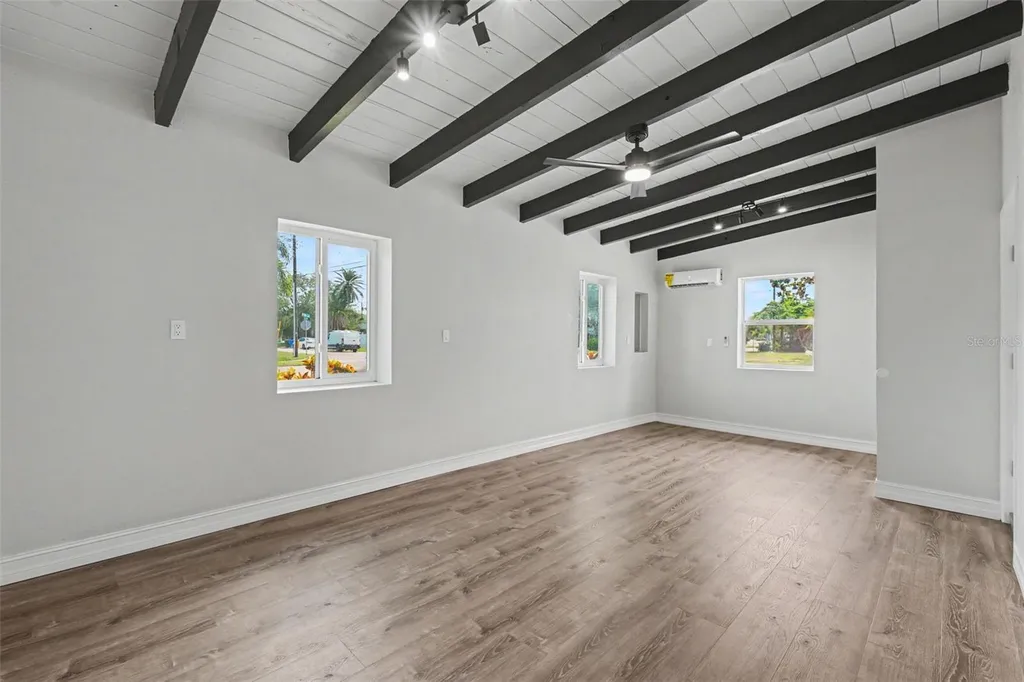63 Palm Boulevard Dunedin FL 34698