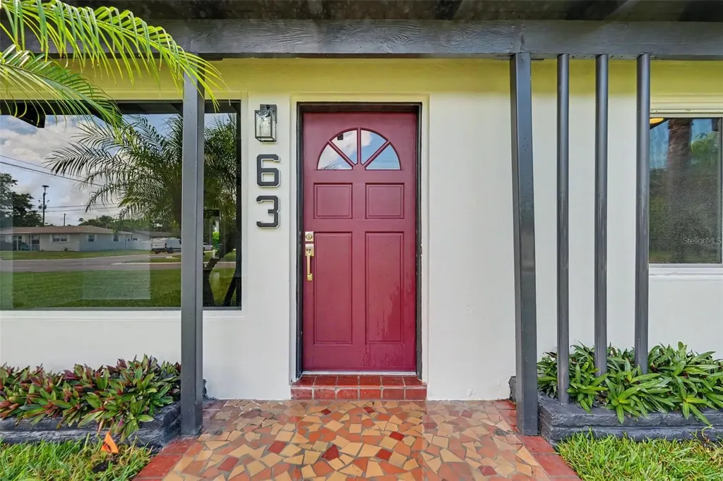 63 Palm Boulevard Dunedin FL 34698