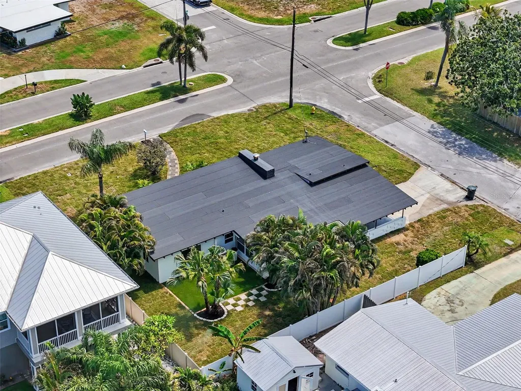 63 Palm Boulevard Dunedin FL 34698