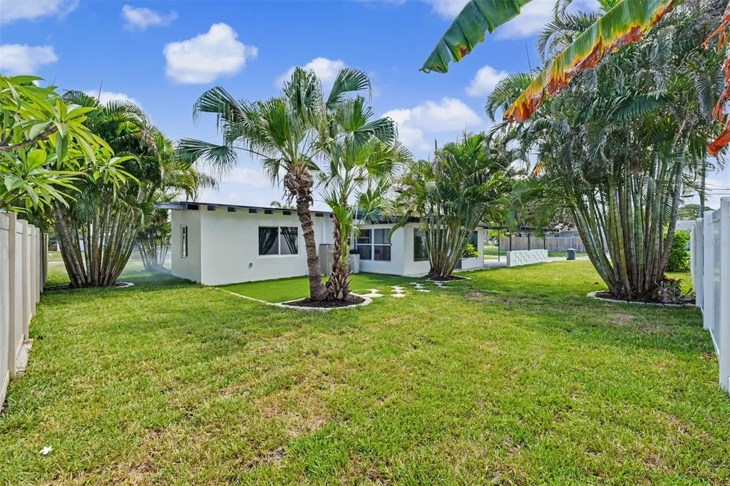 63 Palm Boulevard Dunedin FL 34698