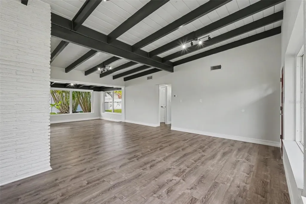63 Palm Boulevard Dunedin FL 34698