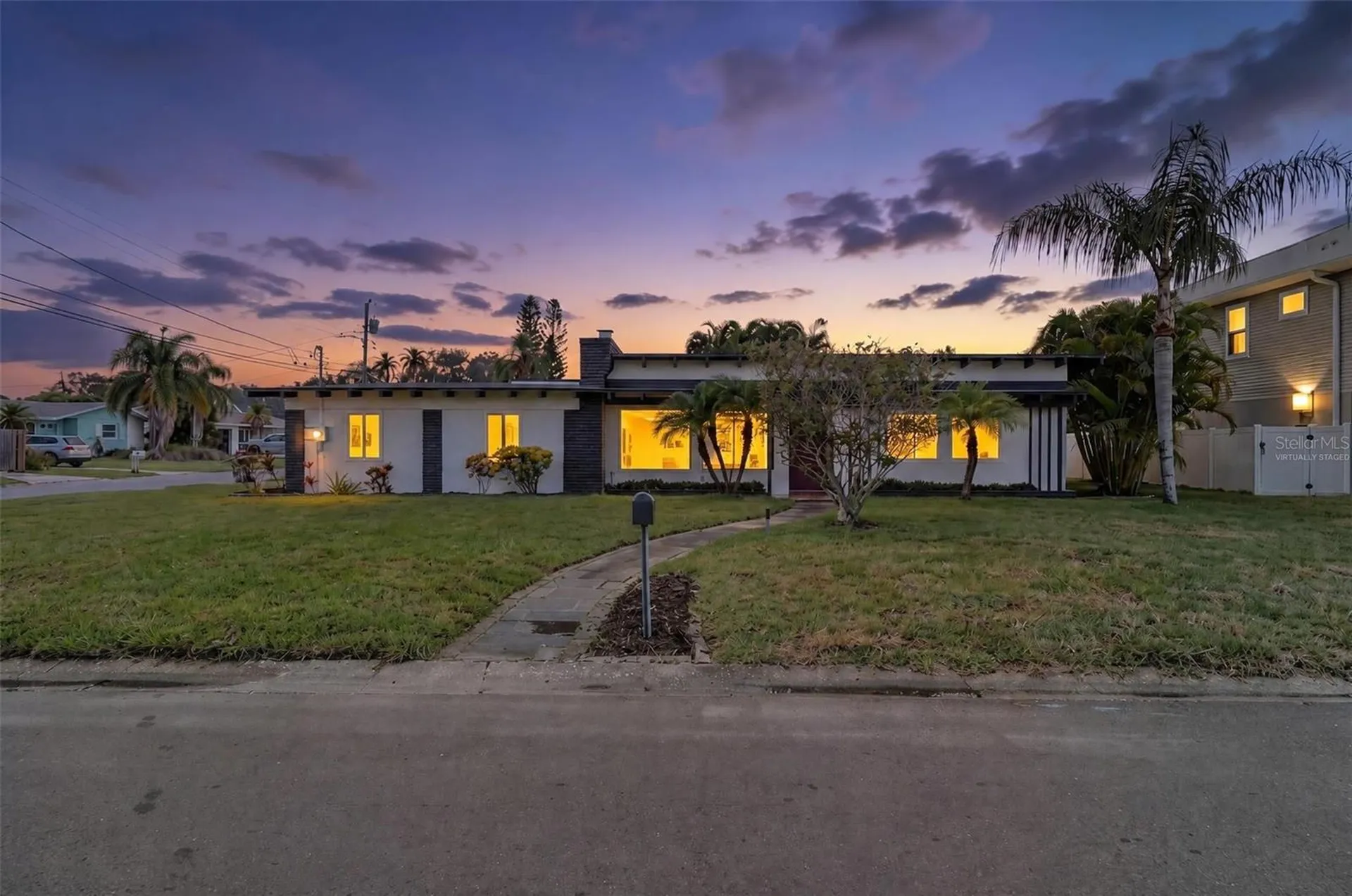 63 Palm Boulevard Dunedin FL 34698
