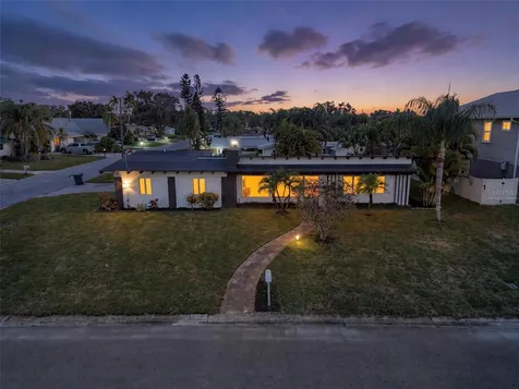 63 Palm Boulevard Dunedin FL 34698