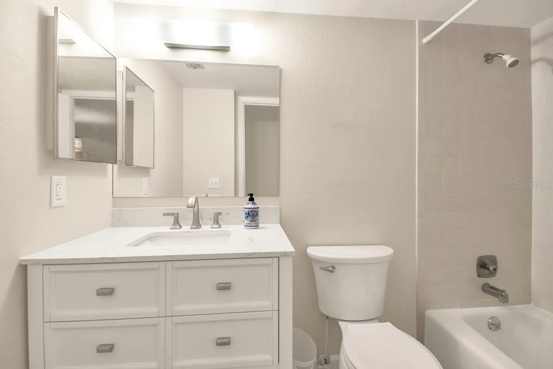 2753 Orchid Oaks Drive Sarasota FL 34239