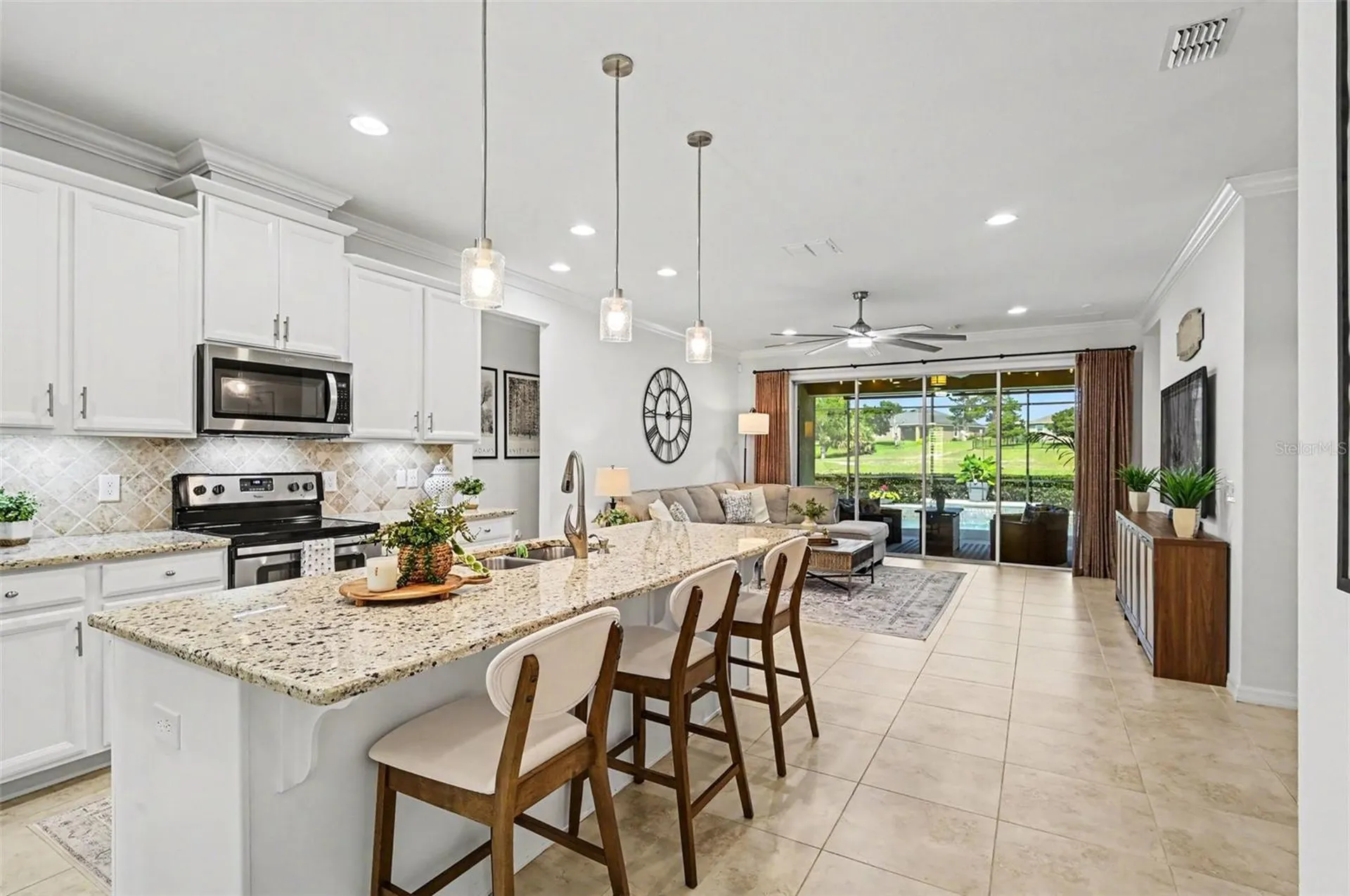 2352 Oxmoor Drive Deland FL 32724