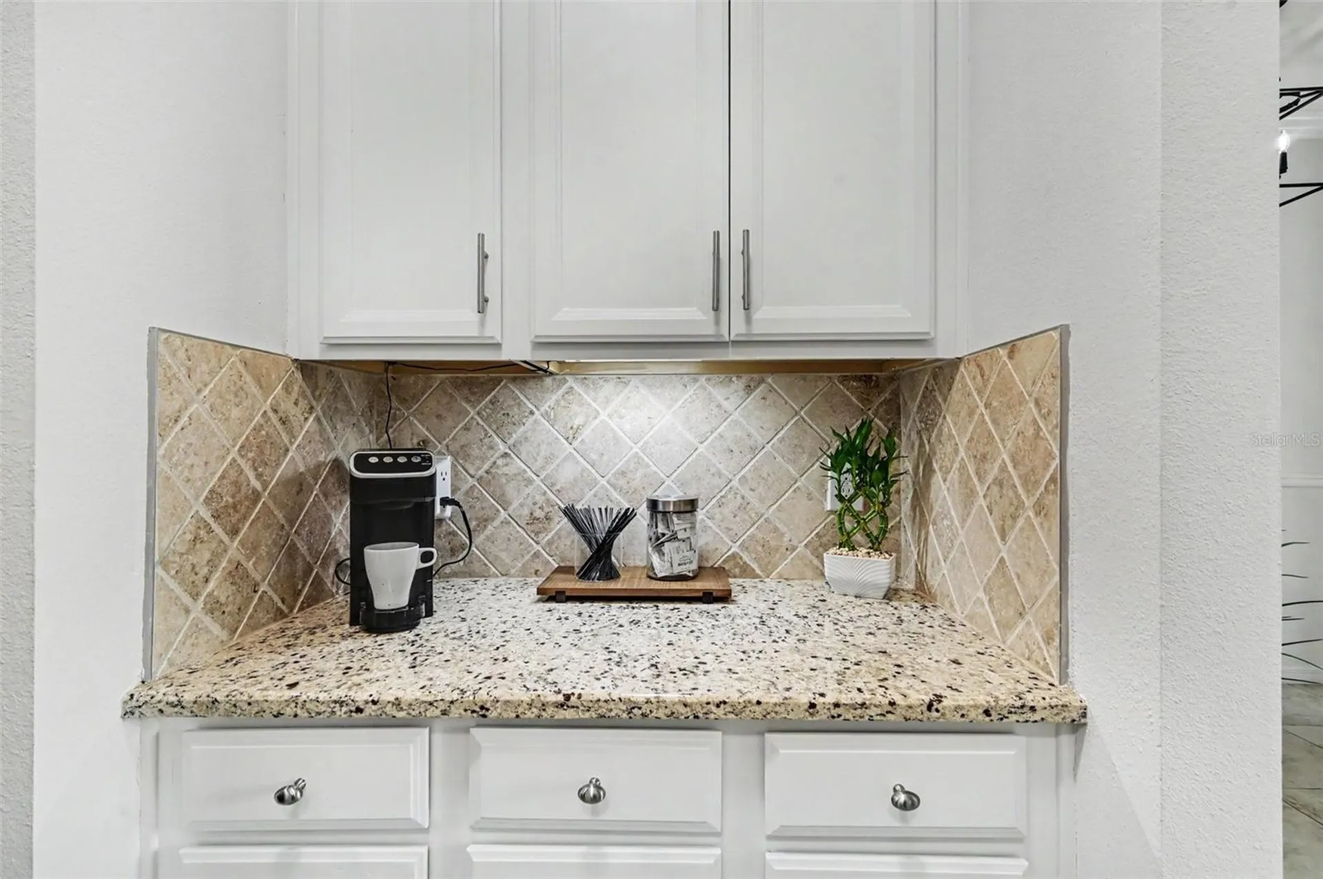 2352 Oxmoor Drive Deland FL 32724
