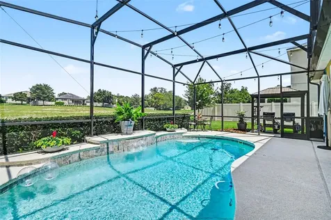 2352 Oxmoor Drive Deland FL 32724