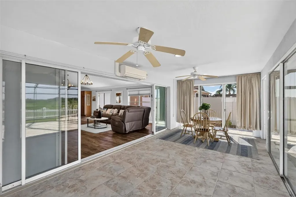 562 Avecilla Drive The Villages FL 32162