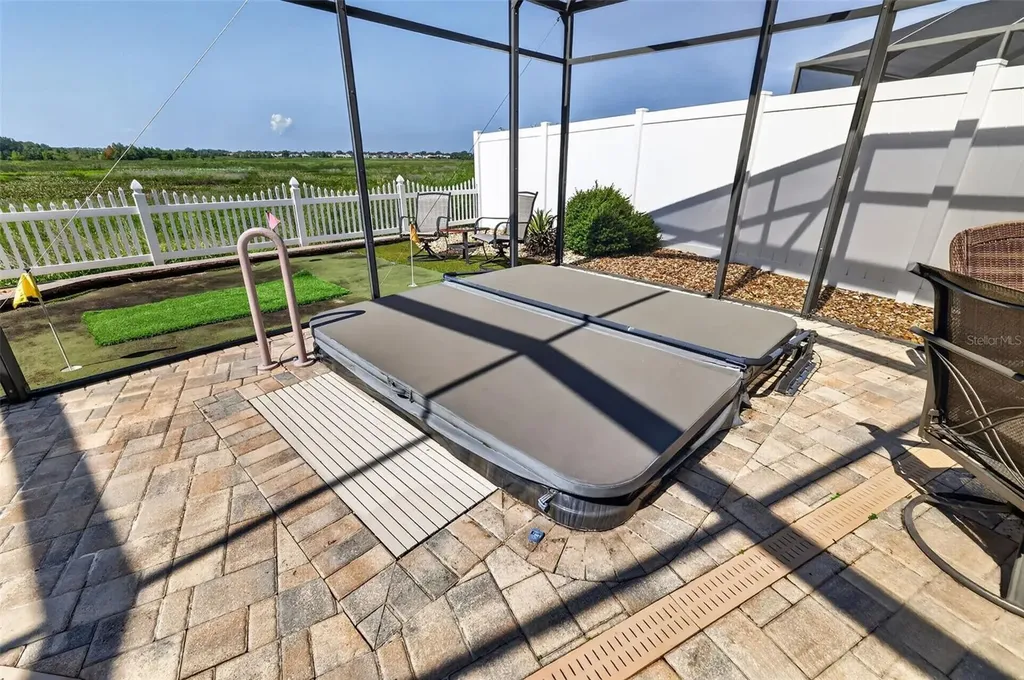 562 Avecilla Drive The Villages FL 32162