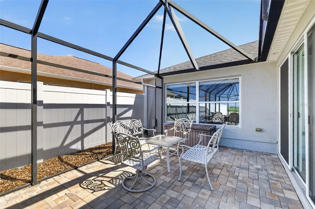 562 Avecilla Drive The Villages FL 32162