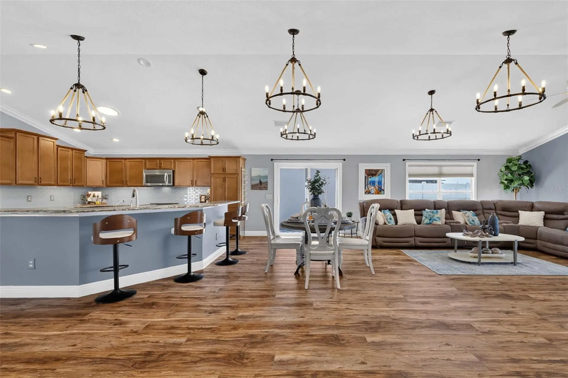 562 Avecilla Drive The Villages FL 32162