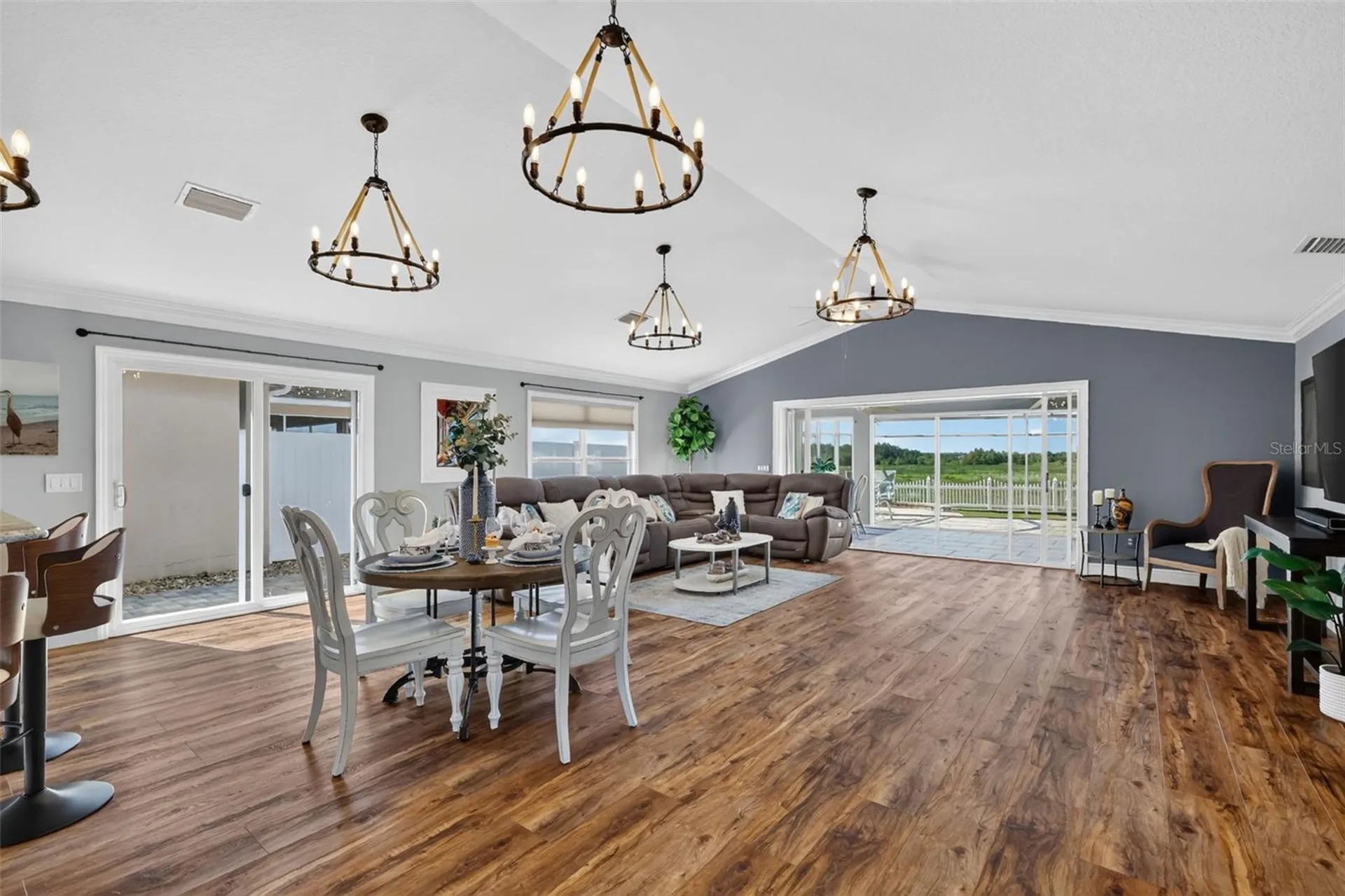 562 Avecilla Drive The Villages FL 32162
