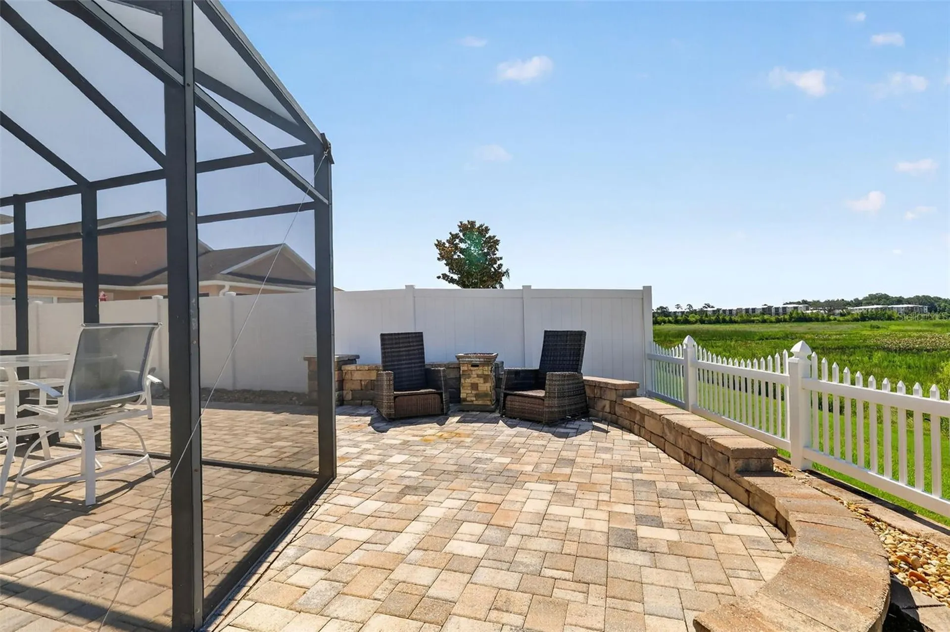 562 Avecilla Drive The Villages FL 32162