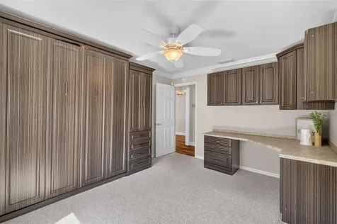 562 Avecilla Drive The Villages FL 32162