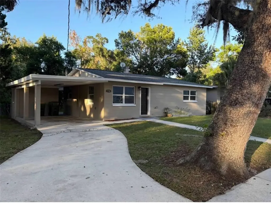 1708 High Street Leesburg FL 34748