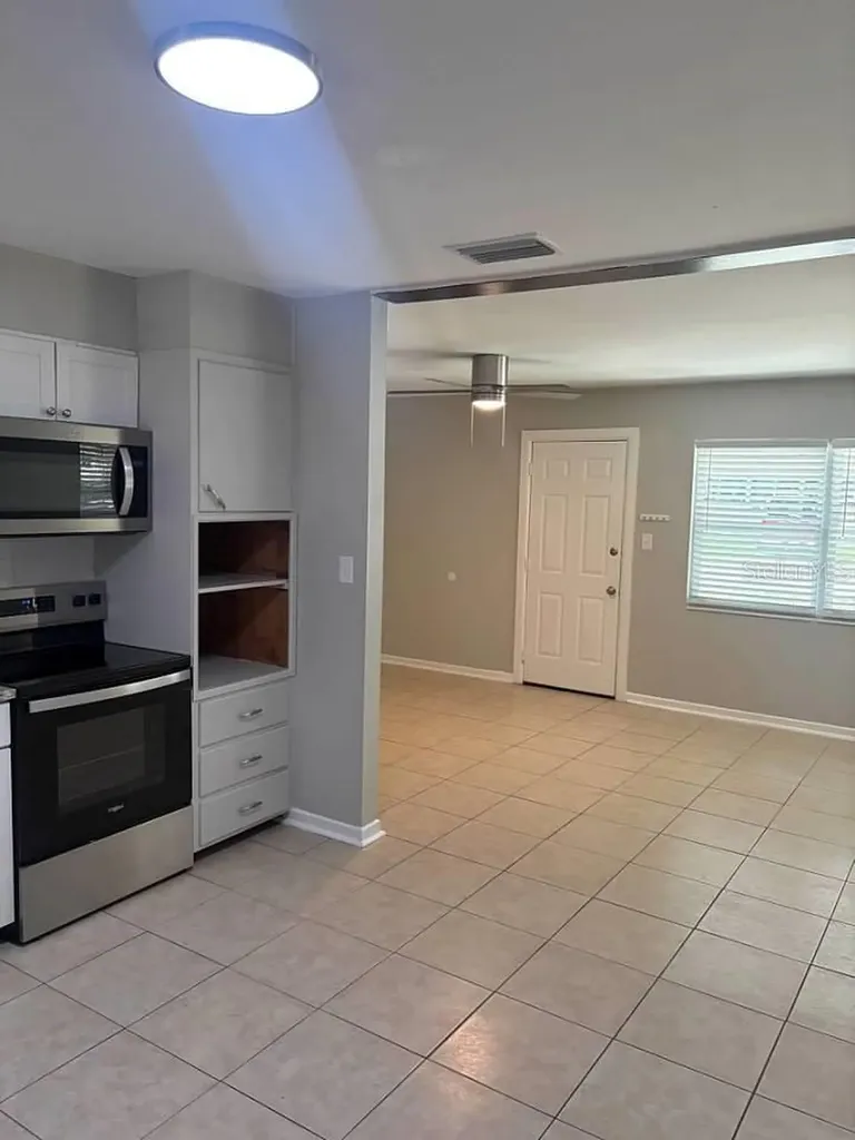 1708 High Street Leesburg FL 34748