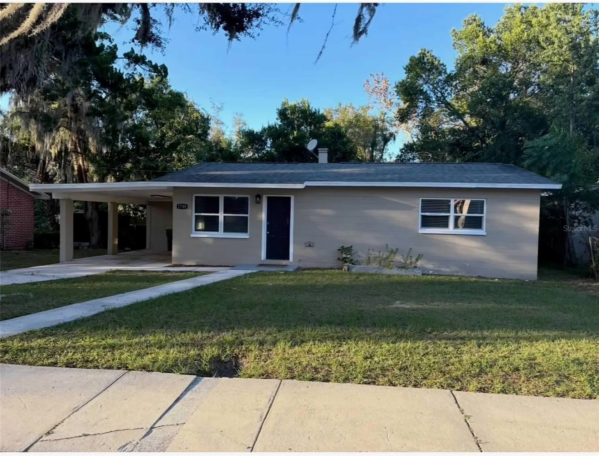 1708 High Street Leesburg FL 34748