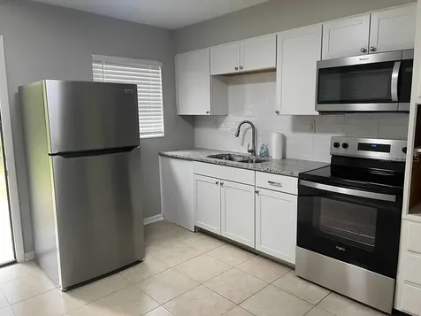 1708 High Street Leesburg FL 34748