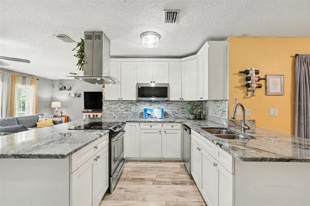 534 Leverett Road Seffner FL 33584