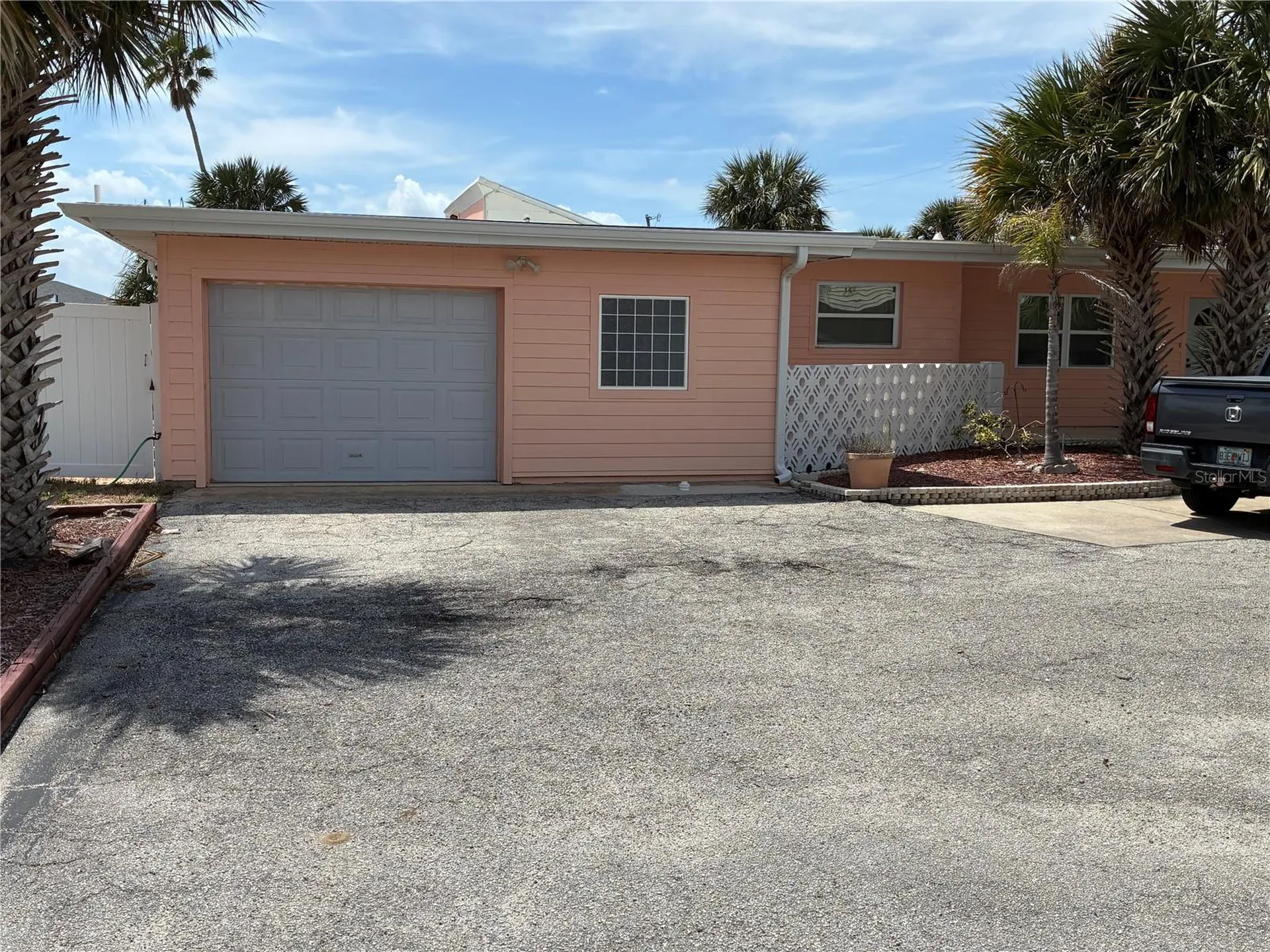 3748 Cardinal Boulevard Daytona Beach FL 32118