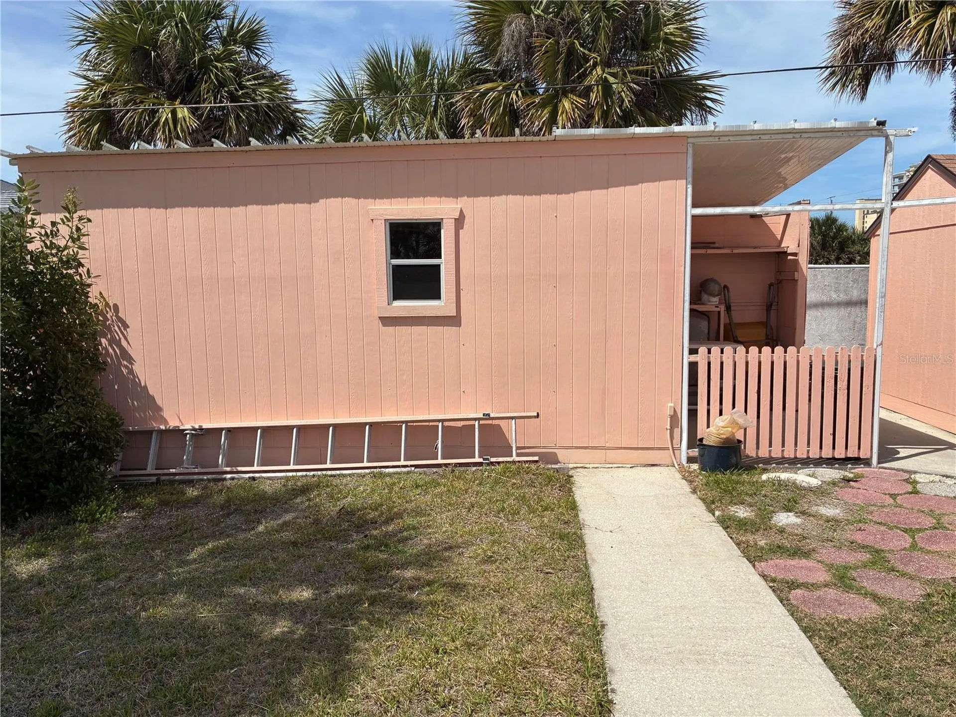 3748 Cardinal Boulevard Daytona Beach FL 32118