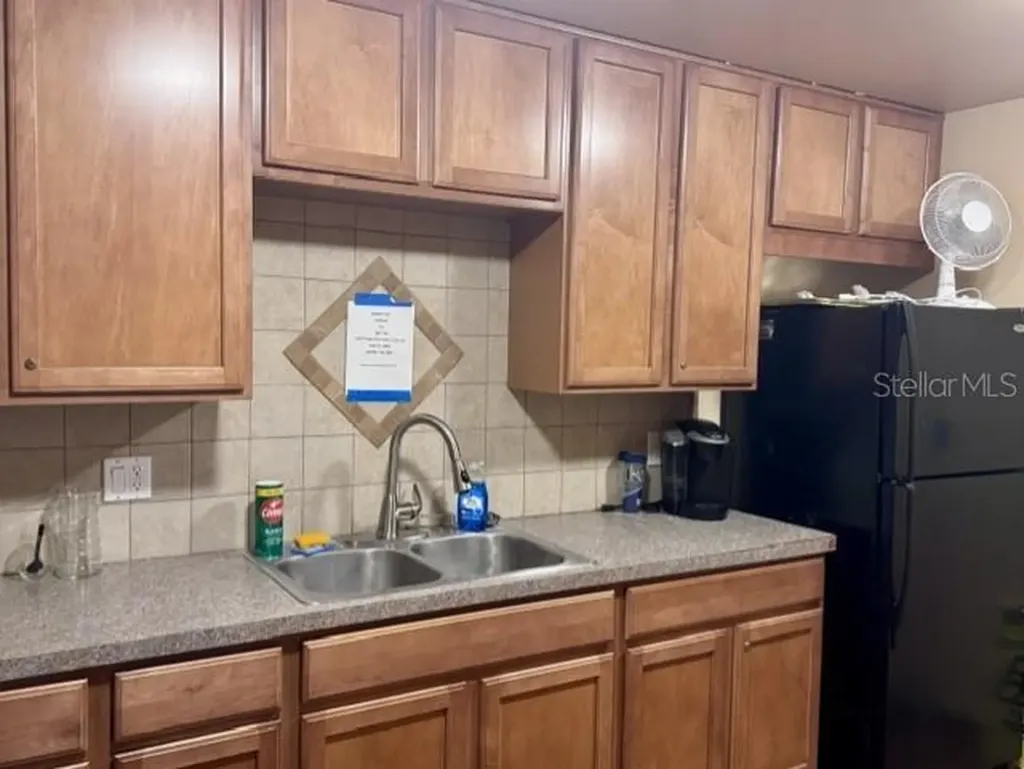 5660 80th Street N St Petersburg FL 33709