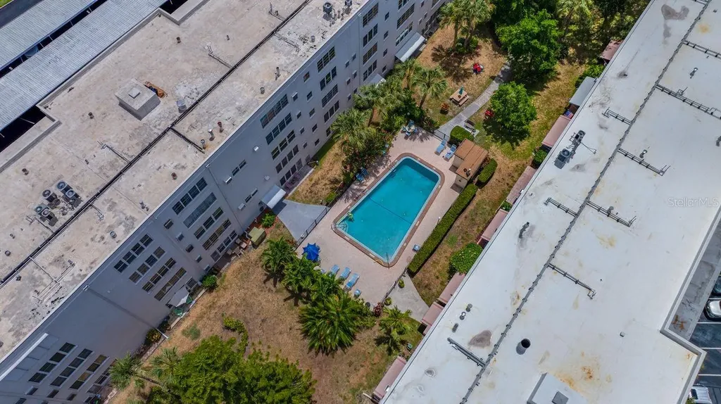 5660 80th Street N St Petersburg FL 33709
