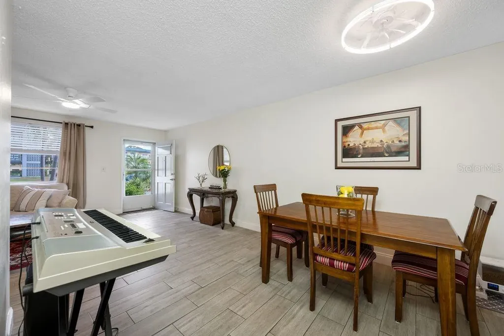 5660 80th Street N St Petersburg FL 33709