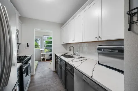 5660 80th Street N St Petersburg FL 33709