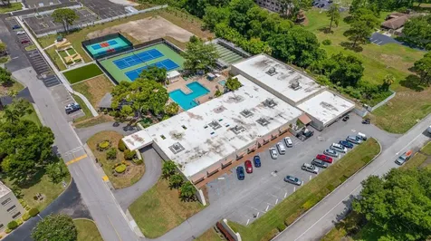5660 80th Street N St Petersburg FL 33709