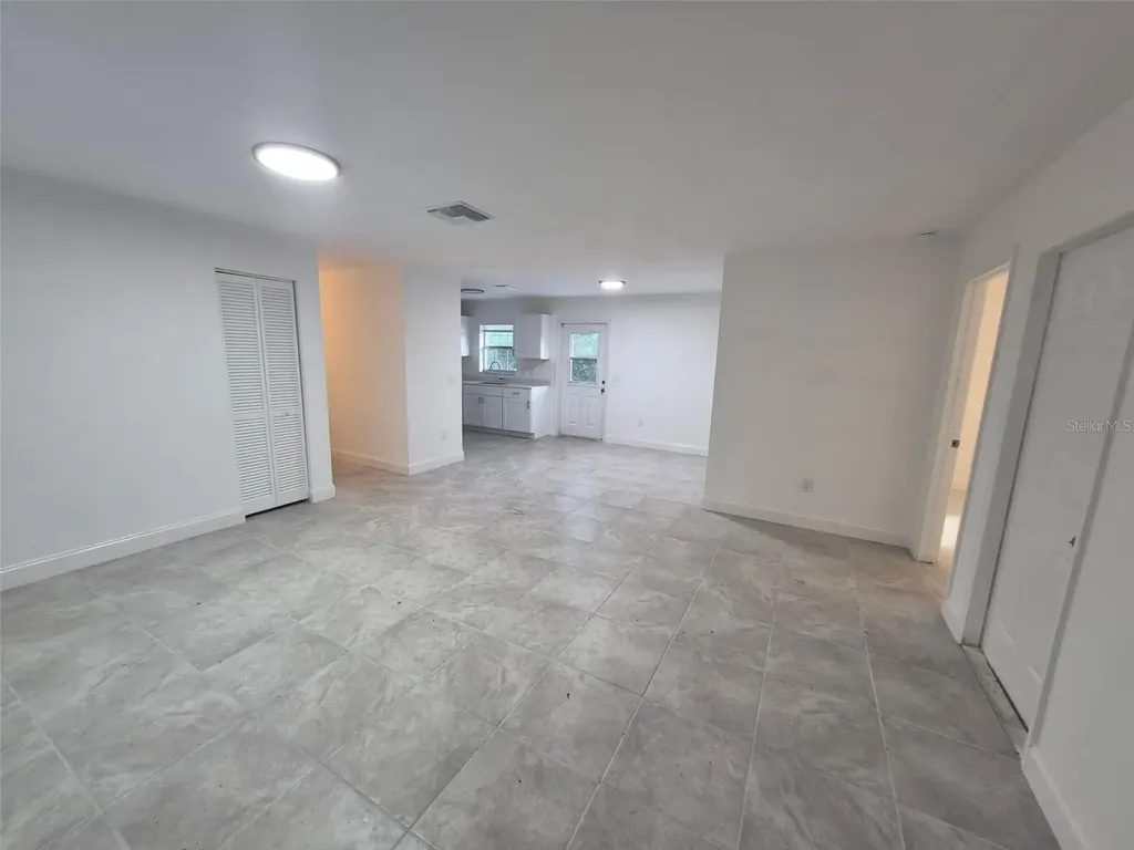 5907 NW 64th Street Ocala FL 34482