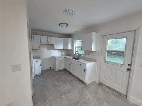 5907 NW 64th Street Ocala FL 34482