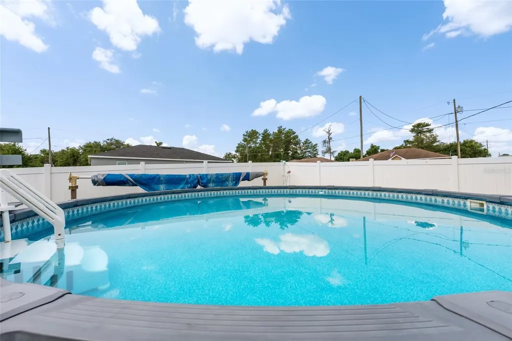 124 Oak Circle Ocala FL 34472