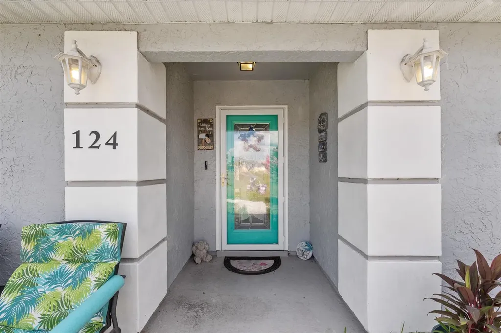 124 Oak Circle Ocala FL 34472