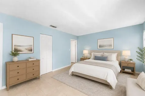 124 Oak Circle Ocala FL 34472