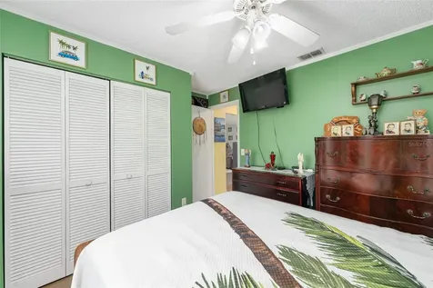 124 Oak Circle Ocala FL 34472