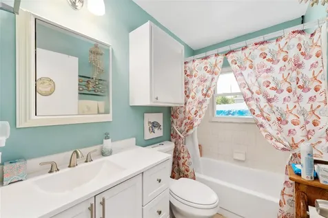 124 Oak Circle Ocala FL 34472