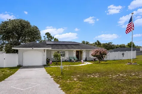 124 Oak Circle Ocala FL 34472