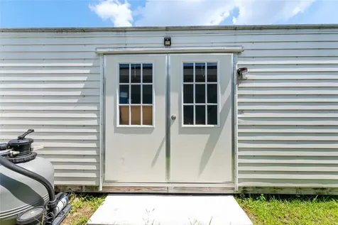 124 Oak Circle Ocala FL 34472
