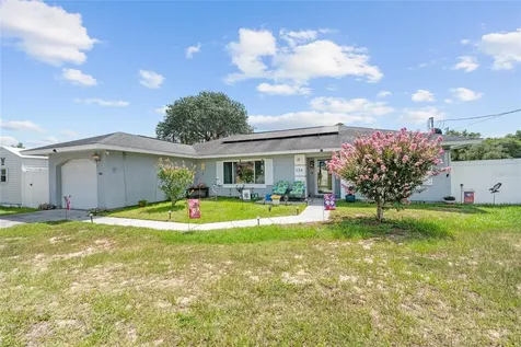 124 Oak Circle Ocala FL 34472