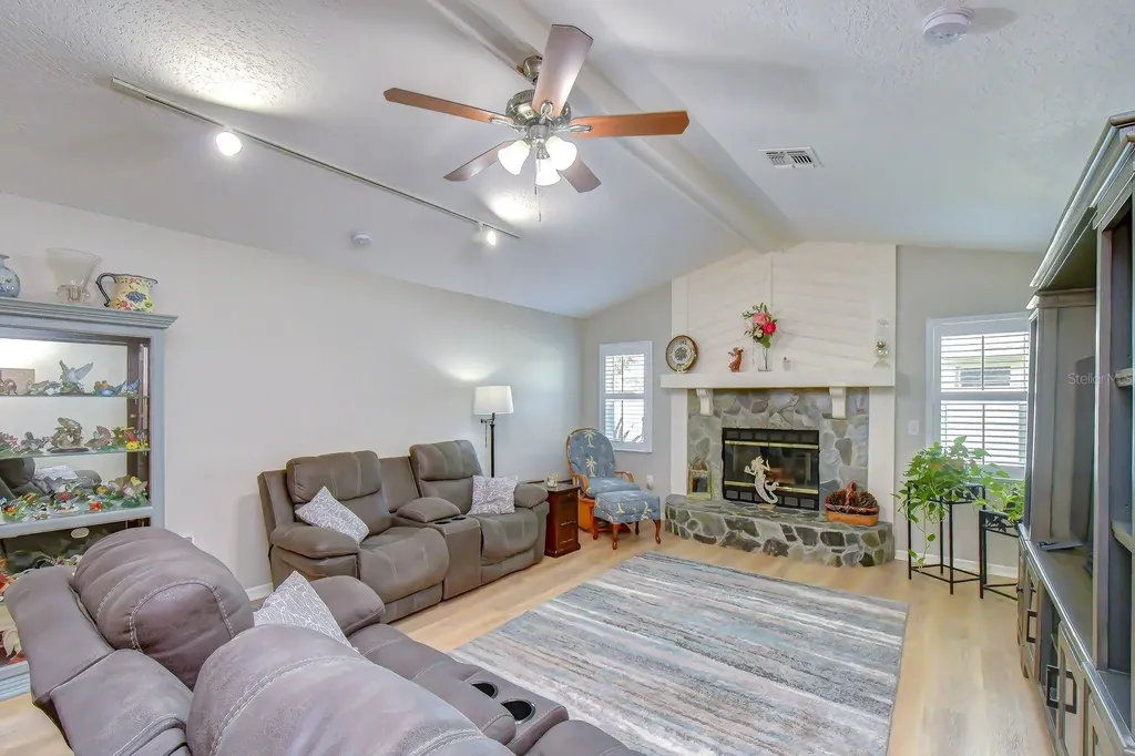 8935 Ruger Drive New Port Richey FL 34655
